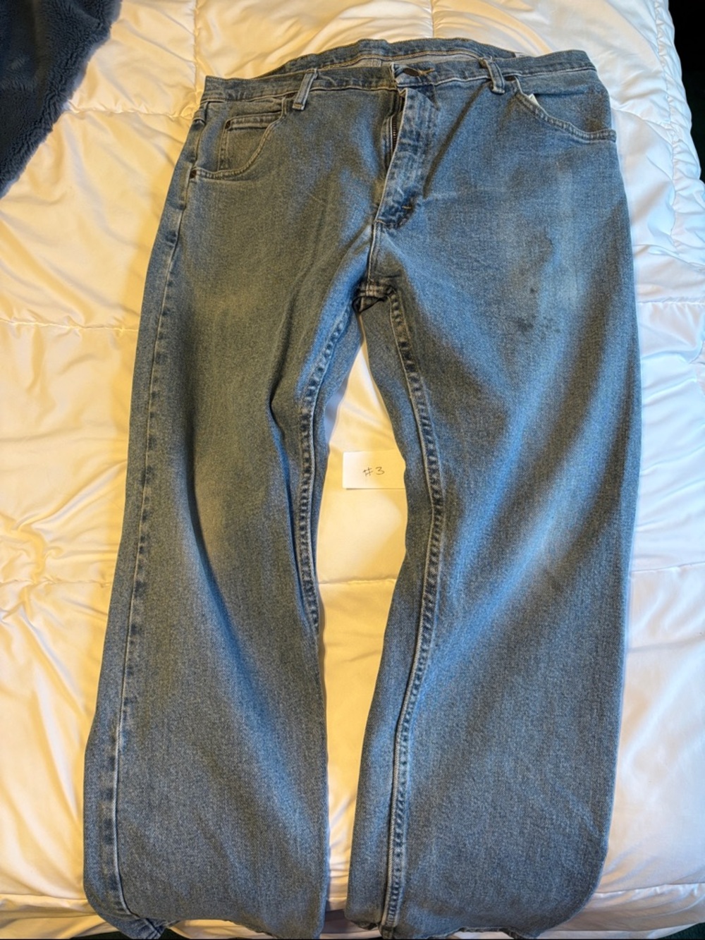 Wrangler Men's Light Blue Relaxed Fit Jeans